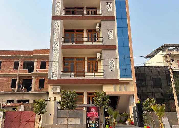 Hotel O Luxury Inn - 2 Jaipur