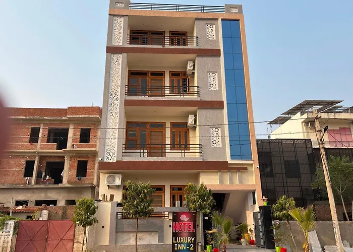Hotel O Luxury Inn - 2 Jaipur
